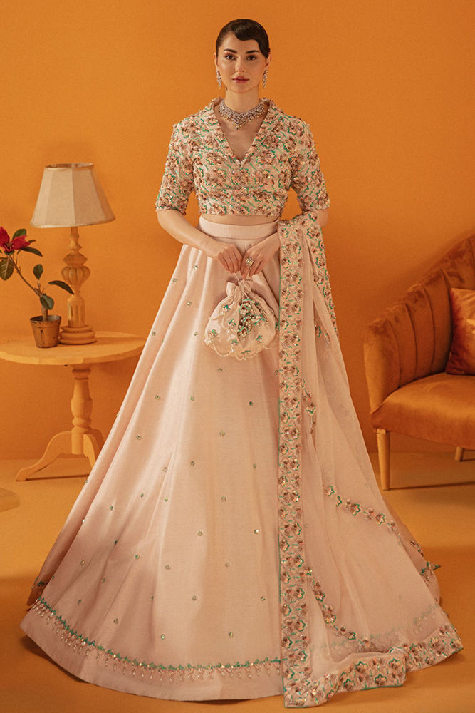 Pakistani Formal Dresses for Every Body Type Waniya by Mehr Azam
